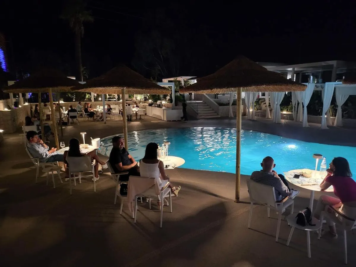 Hotel Oasi Blu Sardinia Santa Margherita di Pula Italien